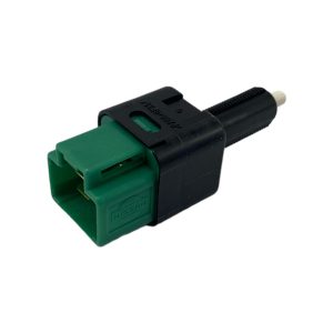 INTERRUPTOR DE LUZ DE FRENO VERSA 2012 - 2019